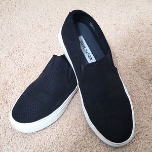Steve Madden Black Zarayy Skate Shoes